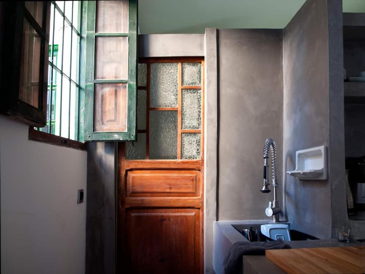 Casita Artista En Bello Edificio Barrio Ruzafa Valencia Ngoại thất bức ảnh